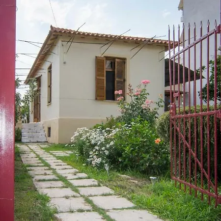 Traditional Near The Beach And City Center Kalamata