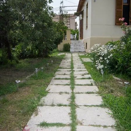 Traditional Near The Beach And City Center *