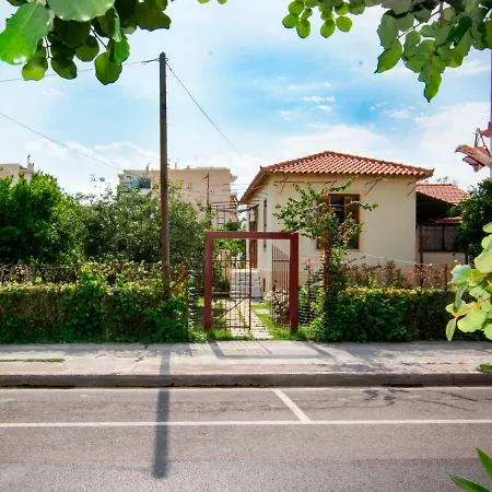 Traditional Near The Beach And City Center Hébergement de vacances Kalamata